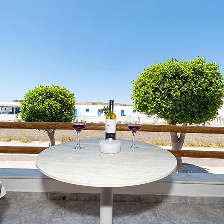 Alexandra Santorini بيريسا